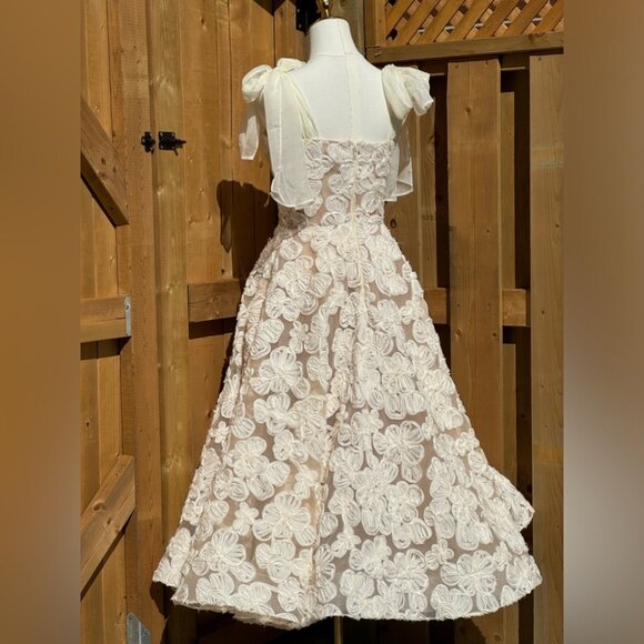 🆕 BRONX & BANCO 🧿 NWOT Sabrina White Bridal Midi Dress, Sz L / US 8 - Picture 12 of 16